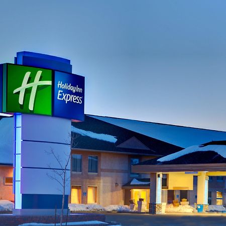 Holiday Inn Express Dryden By Ihg מראה חיצוני תמונה