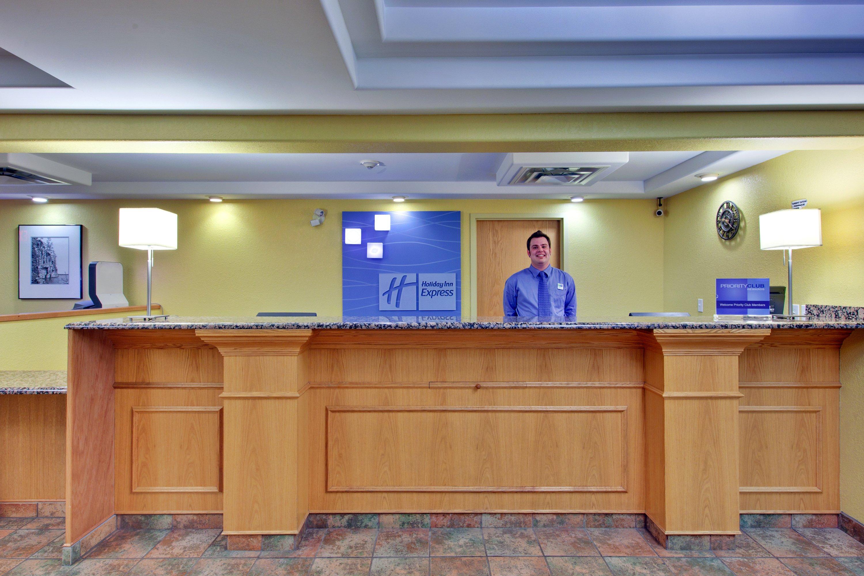 Holiday Inn Express Dryden By Ihg מראה חיצוני תמונה