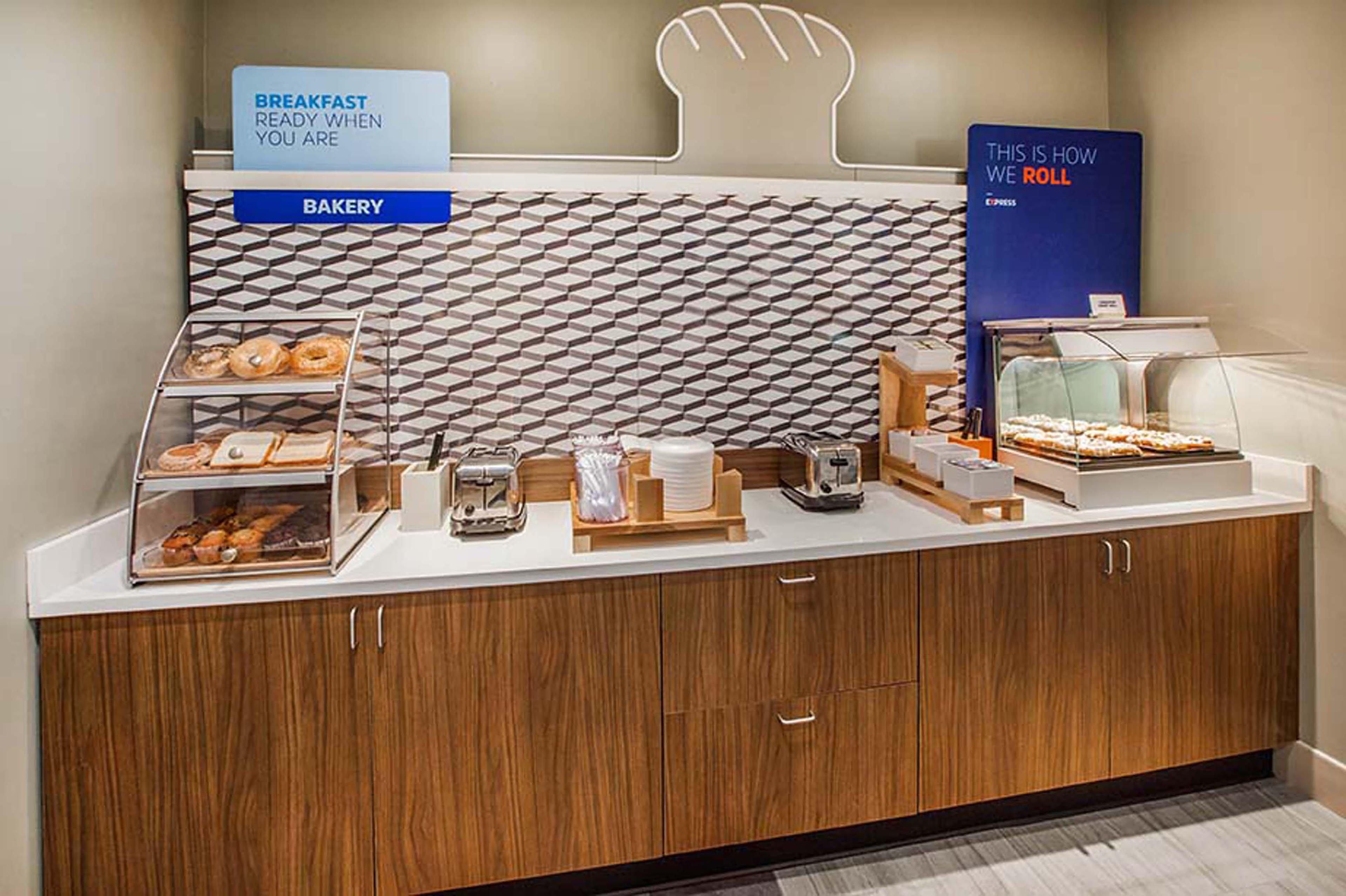 Holiday Inn Express Dryden By Ihg מראה חיצוני תמונה